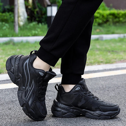GlowingPairs™ Black Lightweight Sports